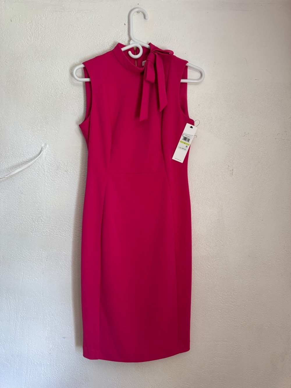 Calvin Klein Sleeveless Tie-Neck Sheath Dress in Fuchsia Pink size 4